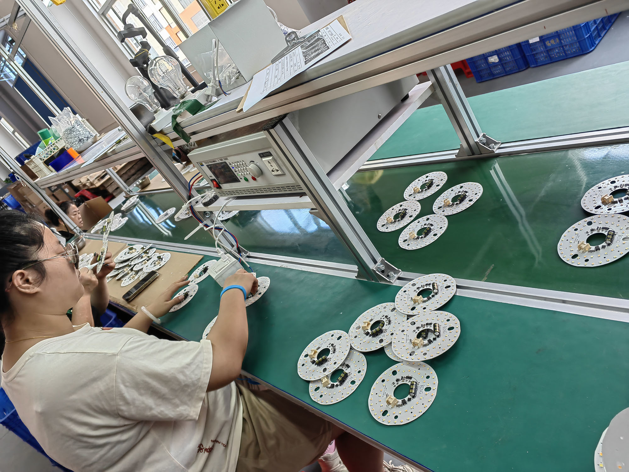 Chiny Foshan Zheng Deng Peng Lighting Co.,ltd profil firmy