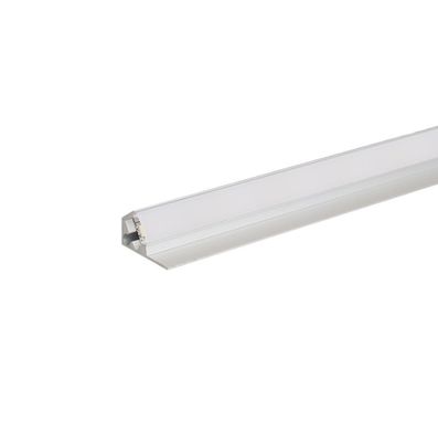 Światło pod szafą LED 3500K Ciepłe białe światło szafki LED ze ścianą oświetlenia